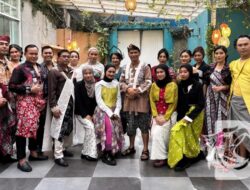KarnavALL Batik Indonesia Digelar Mercure Surabaya Grand Mirama