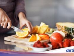 5 Buah yang Baik Dikonsumsi Pengidap Gout dan Asam Urat Tinggi