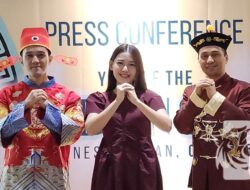 Mercure Surabaya Grand Mirama Sambut Tahun Mutakhir Imlek 2025, Gelar The Year of the Wood Snake Celebration