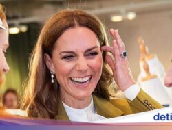 Kate Middleton Stylish Berjas Victoria Beckham, Kirim Pesan Dukungan