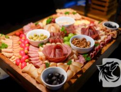 Sambut Natal dan Tahun Terbaru, Whiz Luxe Hotel Spazio Surabaya Hadirkan Christmas Carnival Wonderland