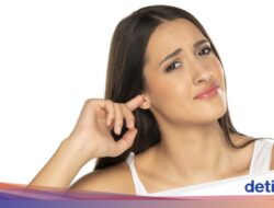 Cara Aman Membersihkan Telinga, Praktisi Medis Ingatkan Hindari Cotton Bud