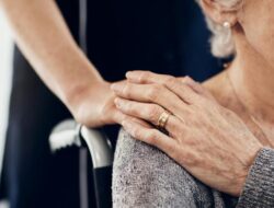 Nenek Usia 105 Tahun Bagikan Rahasia Panjang Umur, Ternyata Sesimpel Ini