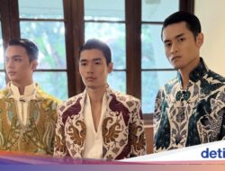 Temma Prasetio Bawa Batik Iwan Tirta Hingga Malaysia Lewat Koleksi ‘Unbound’