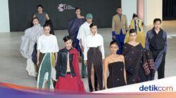 Tenun Baduy Untuk Interpretasi Unik Desainer Muda Beraliran Avant-Garde