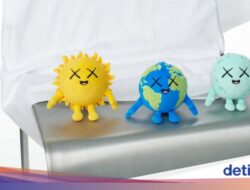Kaws x Uniqlo Hadirkan Koleksi UT Terbaru, Perdana Di Plush Charm