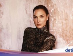 Ralph Lauren Terancam Boikot Usai Gandeng Gal Gadot Bagi Sosialisasi Politik Fashiom