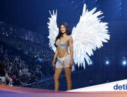 5 Fakta Kylie Jenner Pakai Bra Rp 900 Miliar, Ternyata Dibuat Tanpa Kain!